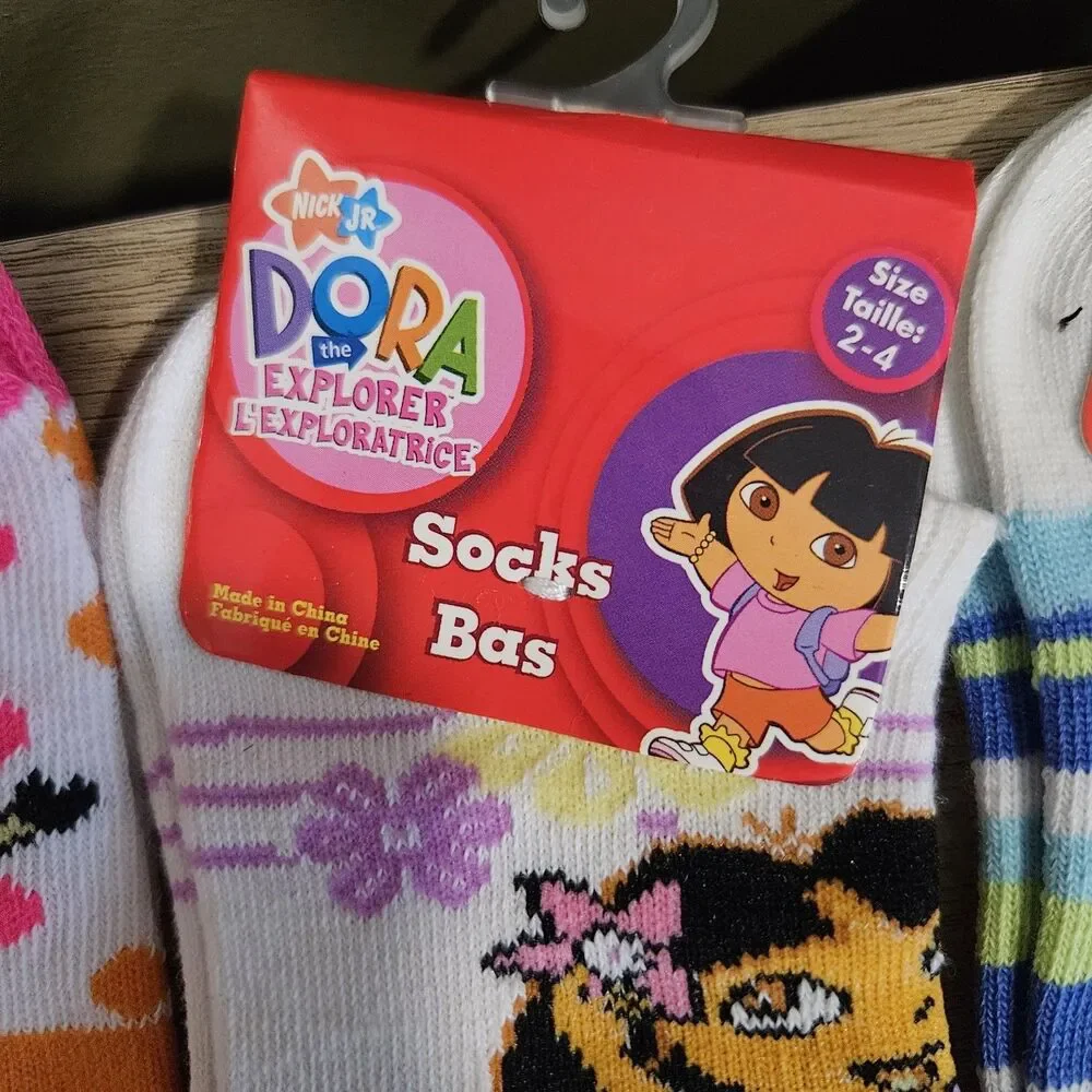 Girl Socks *SAMPLES* 21 Pairs Size 2-4 years Disney Minions Hello Kitty Dora